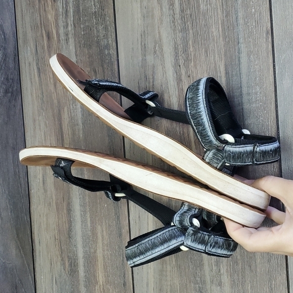 Teva Women Original Universal Ombre Sandals Shoes Hook&loop Outdoor Hiking sz 11 - Picture 7 of 15